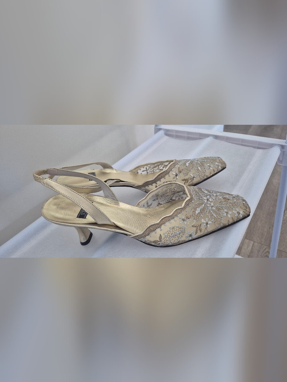 Stuart Heel Sz 7.5